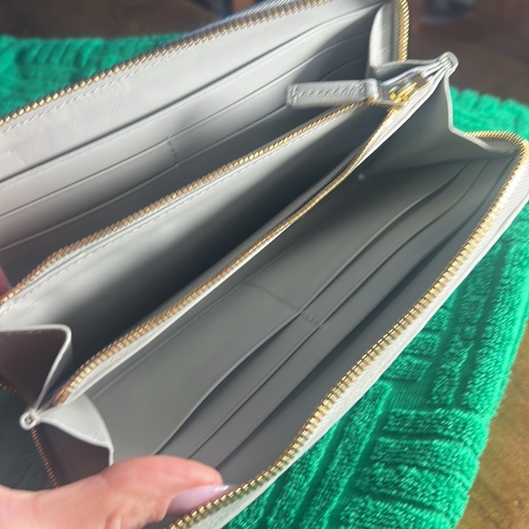 BOTTEGA VENETA Intrecciato Zip Around Wallet Long Wallets authentic Grey - Picture 10 of 13